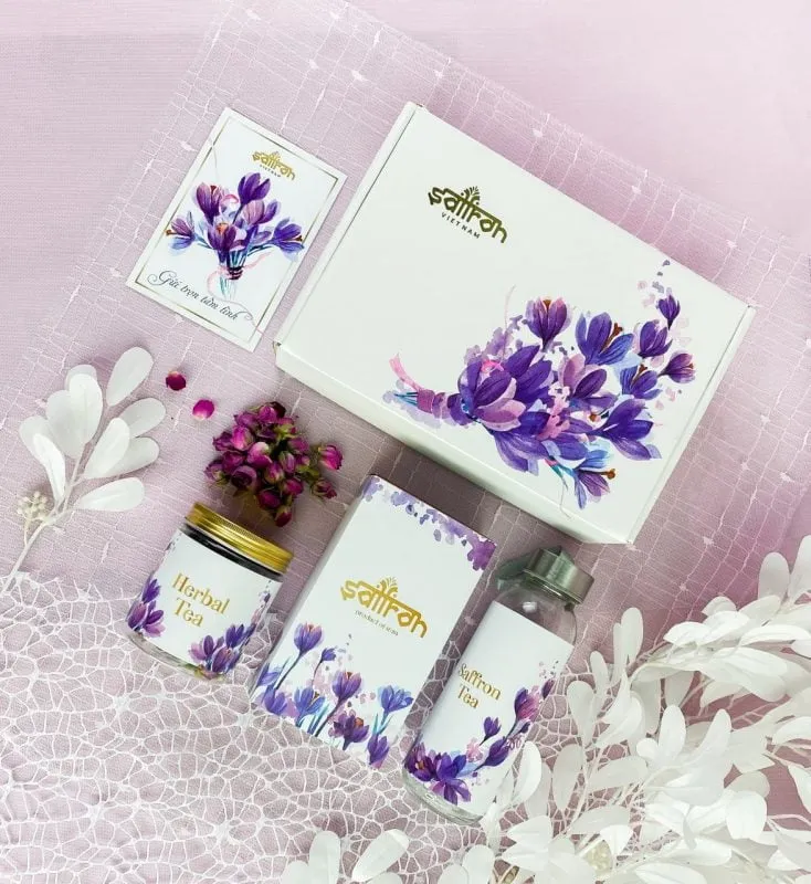 Set quà tặng saffron Jahan và trà hoa chỉ có giá 399k