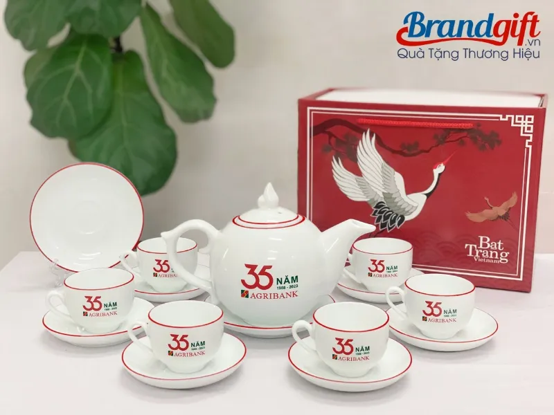 Bộ ấm chén in logo sắc nét làm quà tặng khuyến mãi cao cấp