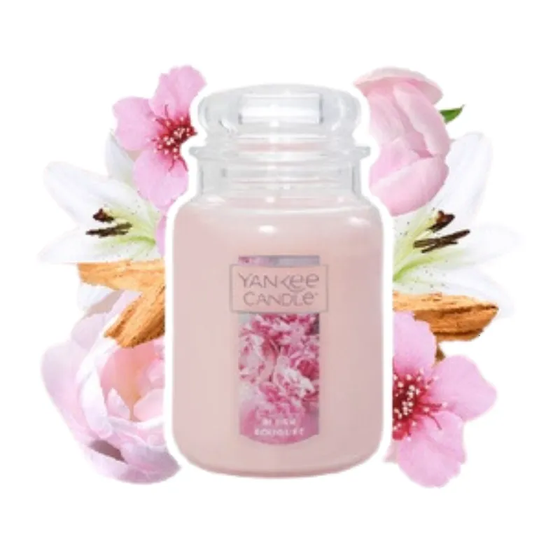 Nến thơm Yankee Candle mùi đặc biệt, mang lại không gian thư giãn cho mẹ