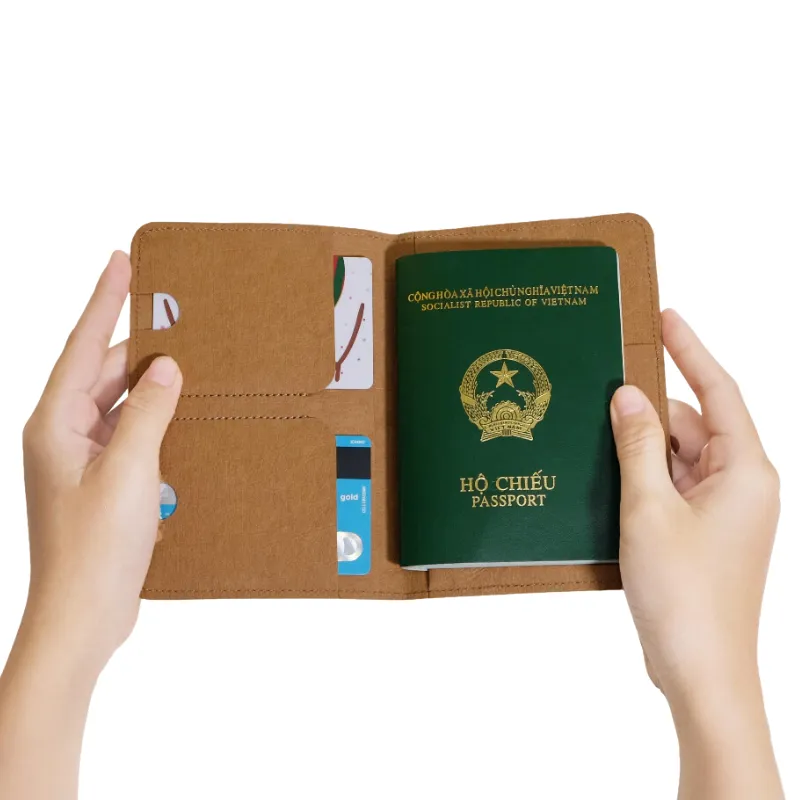 Ví đựng hộ chiếu Da Thực Vật KISS Notebook &amp; Gift, món quà tiện lợi