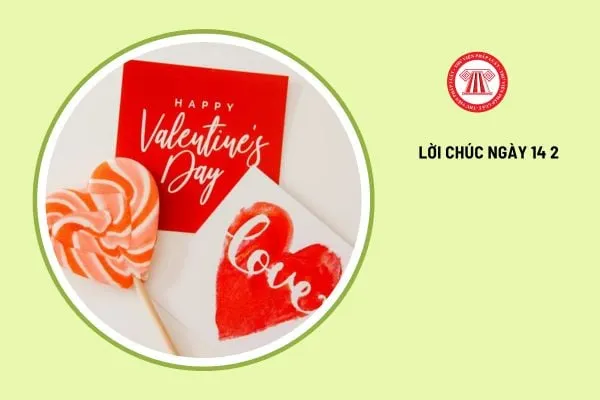 lời chúc ý nghĩa ngày 14 2 được trao kèm theo hoa hồng và socola trong dịp Valentine
