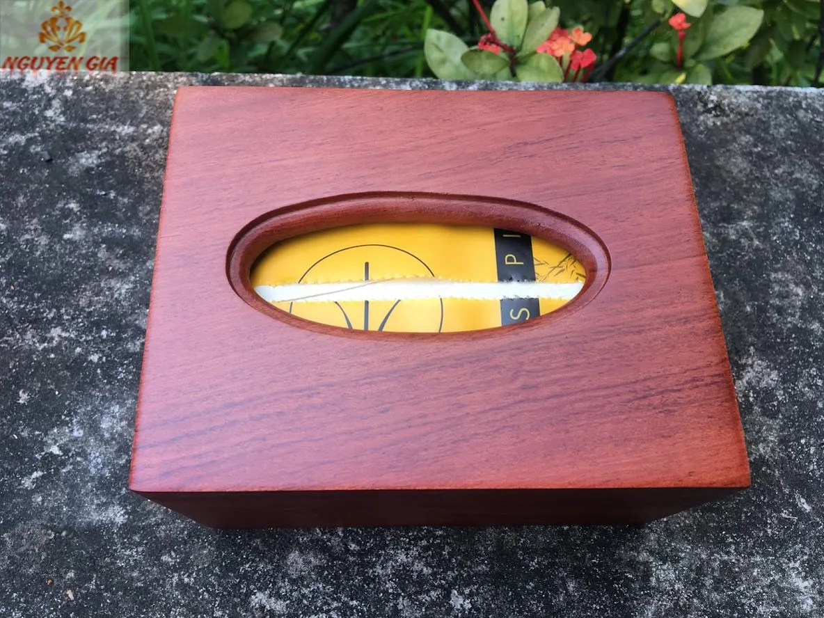 Hộp đựng khăn giấy đẹp, món quà thiết thực kèm lời chúc khai trương quán cà phê ấm cúng