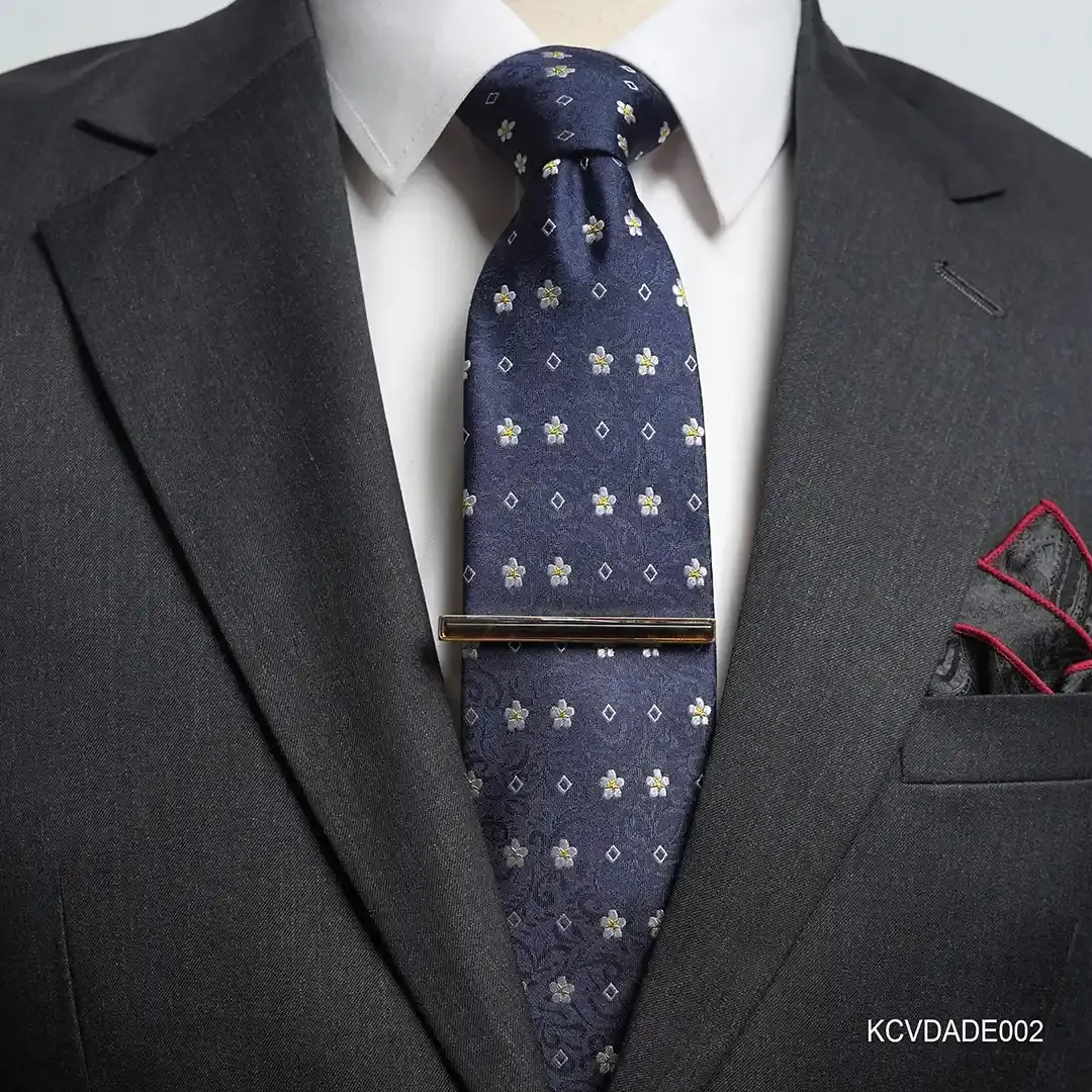 Kẹp cà vạt Thạch anh khói đen mạ vàng 18K, một lựa chọn quà tặng phong thủy cao cấp