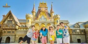 Lựa chọn quà tặng và chuyến đi độc đáo đi kèm lời chúc hài hước, gia tăng trải nghiệm ngày 20/10