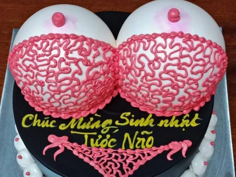 Bánh kem trang trí vui nhộn