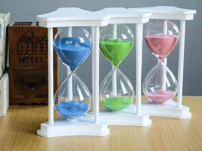 Hãy lựa chọn những món quà sinh nhật phù hợp với tình hình tài chính của bản thân (Nguồn: Shop Watch)