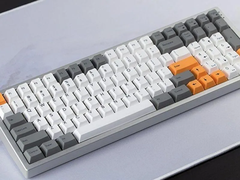 Bạn có thể tặng cho bạn thân những món đồ công nghệ thiết thực