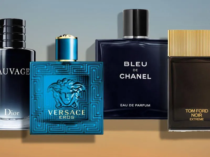 Tặng nước hoa nam hoặc máy cạo râu sẽ giúp cậu bạn thêm chỉn chu và hấp dẫn