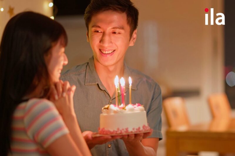99+ Lời Chúc Sinh Nhật Tiếng Anh Cho Người Yêu: Ngọt Ngào, Vui Nhộn & Ý Nghĩa