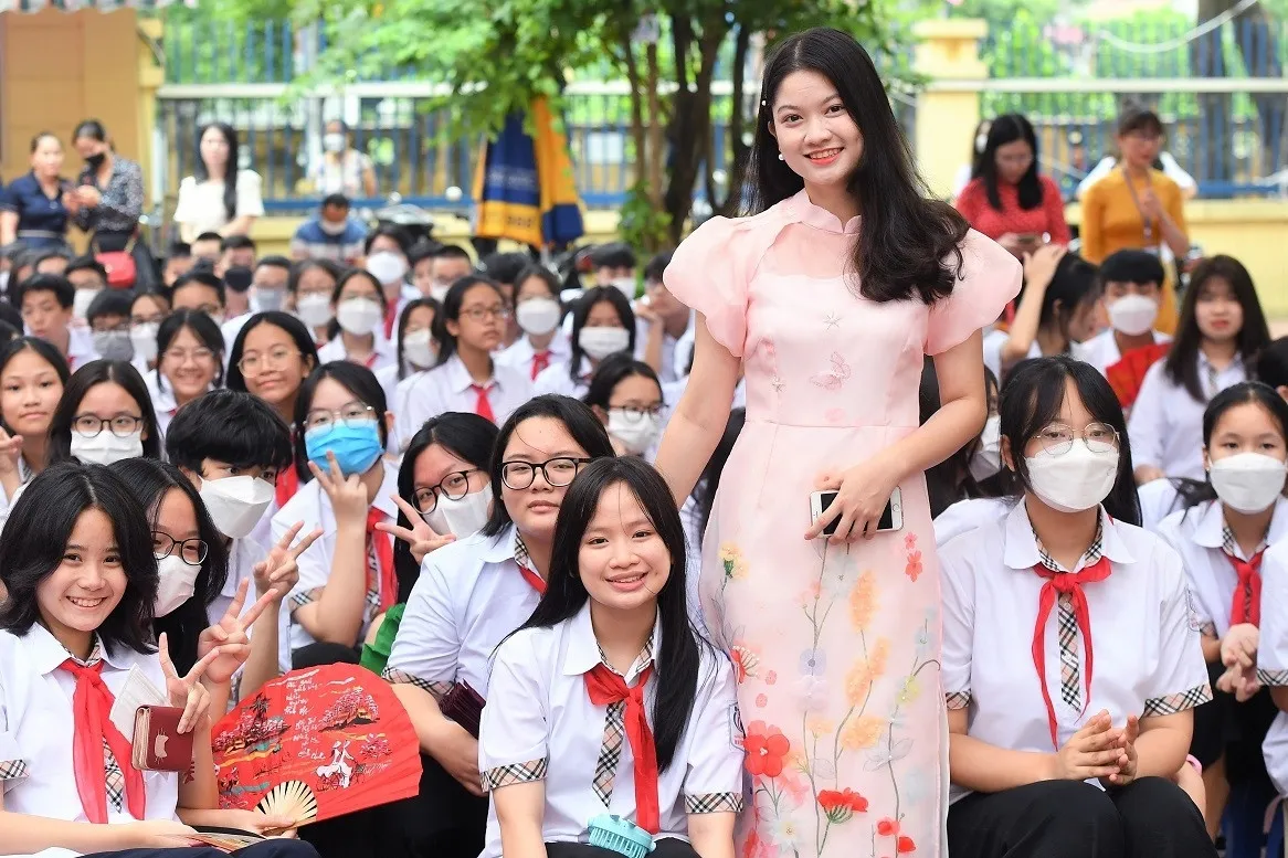 Lời chúc thầy cô 20/11 hài hước theo môn học