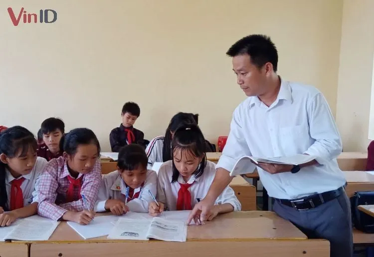 Chúc mừng năm mới cô giáo