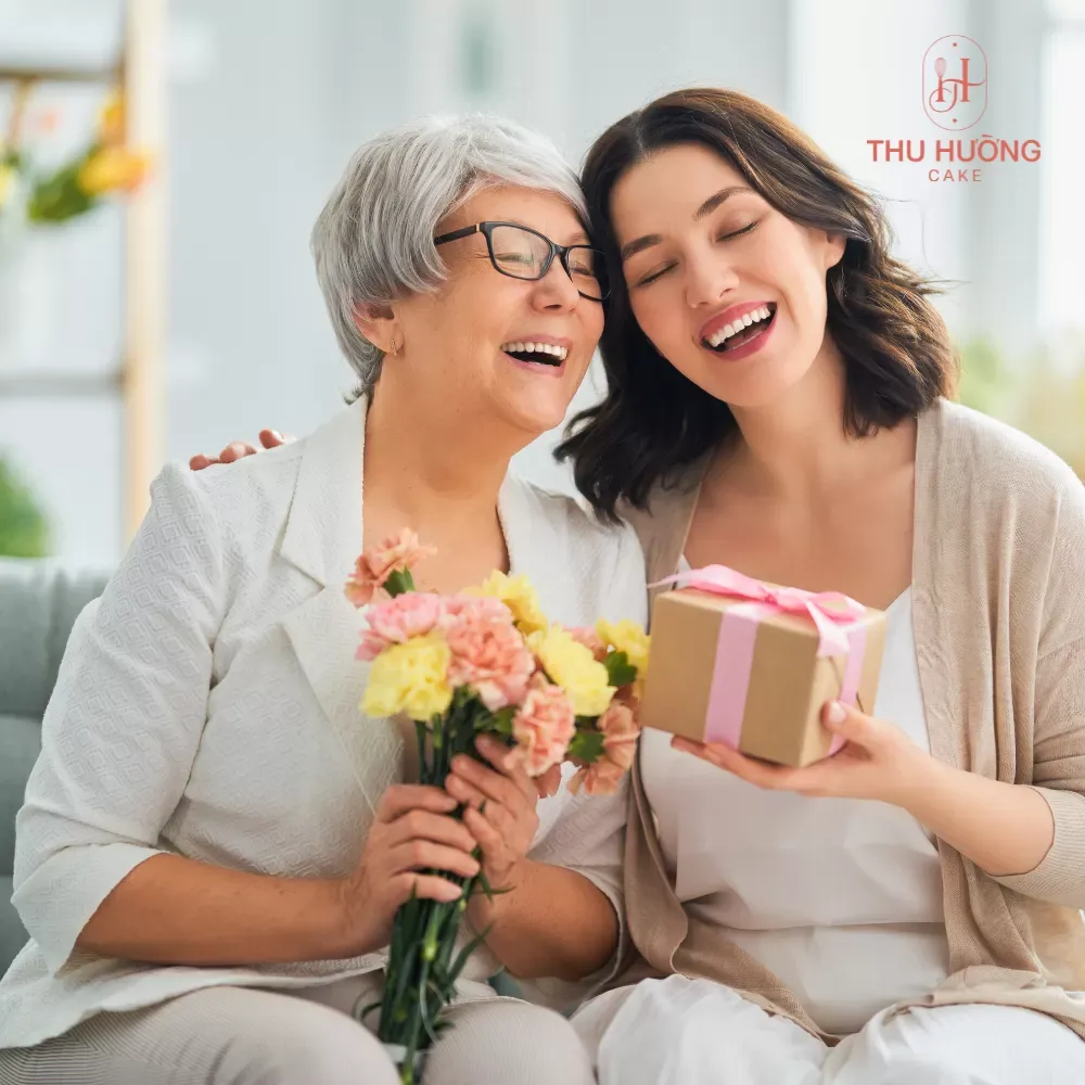 Lời chúc sinh nhật hài hước cho bác gái