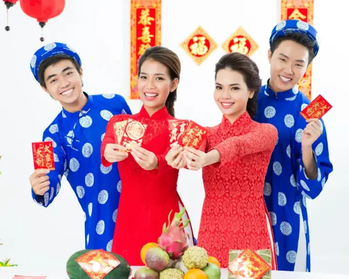 Lời chúc năm mới cho người yêu hay và ý nghĩa trong dịp Tết Ất Tỵ 2025