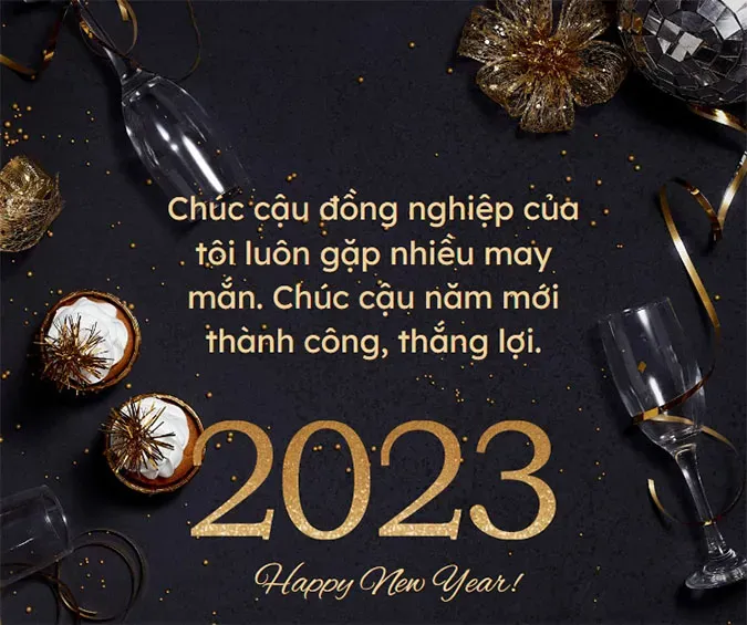 Tiếng cười rộn rã trong văn phòng nhờ những lời chúc Tết hài hước