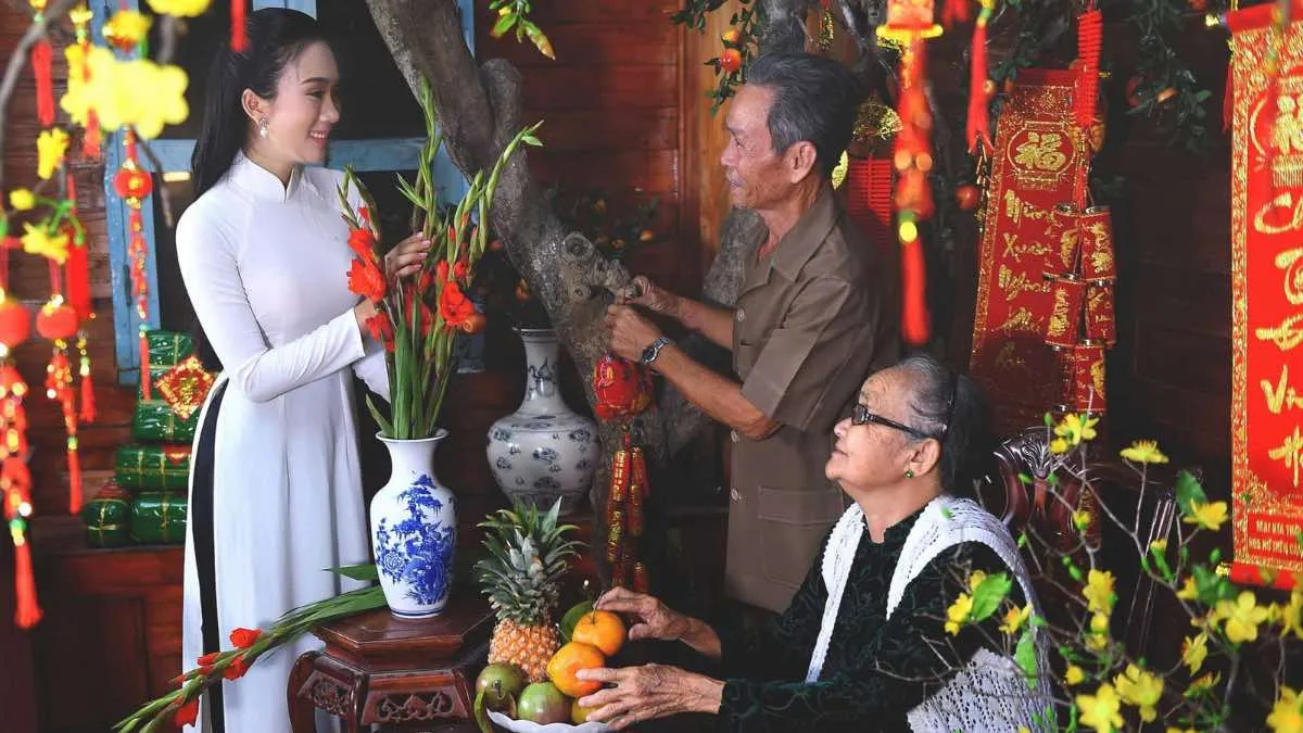 Những lời chúc Tết bố mẹ mang ý nghĩa sâu sắc giúp gắn kết tình cảm gia đình thêm bền chặt