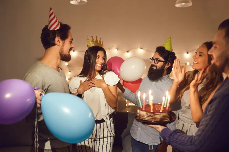 Những lời chúc ngắn gọn nhưng đầy súc tích dành cho bạn thân