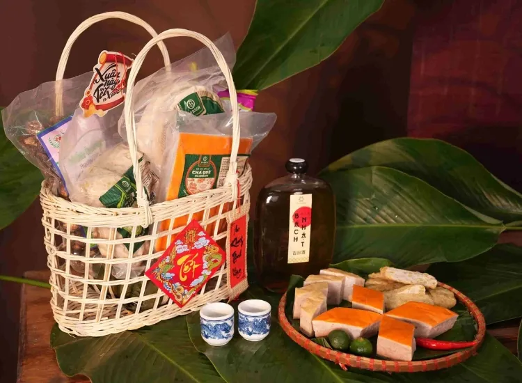 Giỏ quà Tết truyền thống là món quà tri ân tinh tế