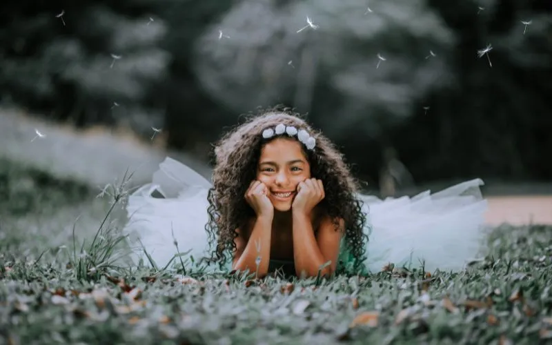 Sử dụng tiếng Anh trong status chúc mừng sinh nhật tạo nên phong cách hiện đại và ấn tượng