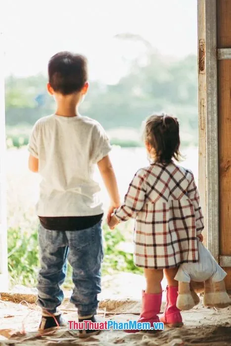 Tình cảm anh em gắn bó là tài sản quý giá nhất mà mỗi người cần phải trân trọng và giữ gìn