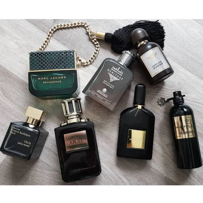 Nước hoa là sự kết hợp giữa sự quyến rũ và tinh tế, làm nổi bật phong cách cá nhân