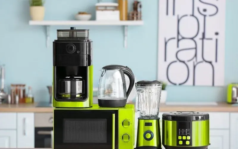 Thiết bị gia dụng hiện đại mang đến sự tiện lợi và niềm vui cho căn bếp của chị em gái