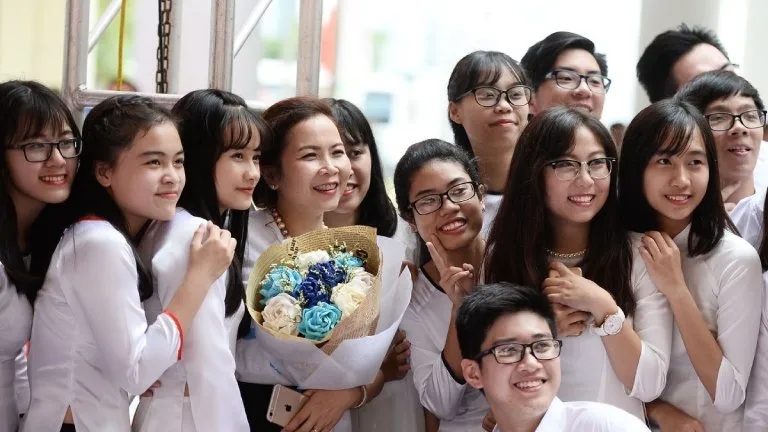 Lời chúc cho cô giáo khi chia tay cần được viết bằng sự chân thành nhất