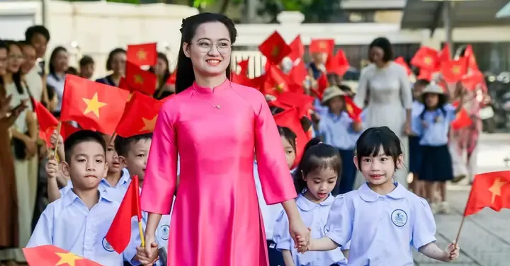 Thiệp chúc mừng với những lời chúc 20 tháng 11 ngắn gọn ý nghĩa