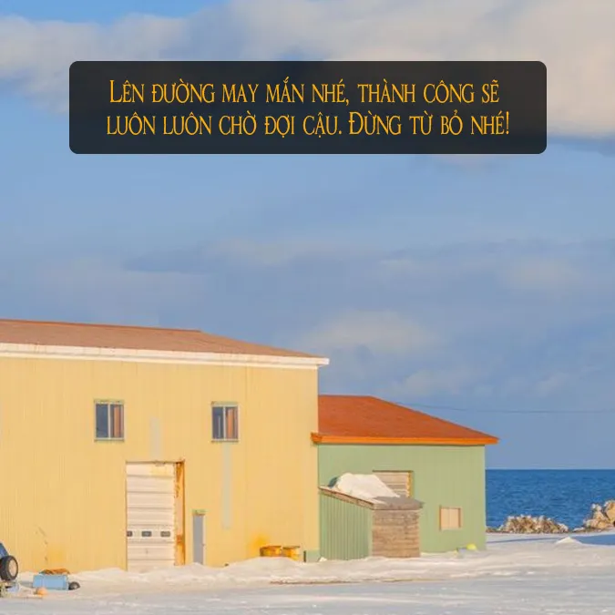 Hình ảnh tiễn biệt người bạn đi học đại học đầy cảm động