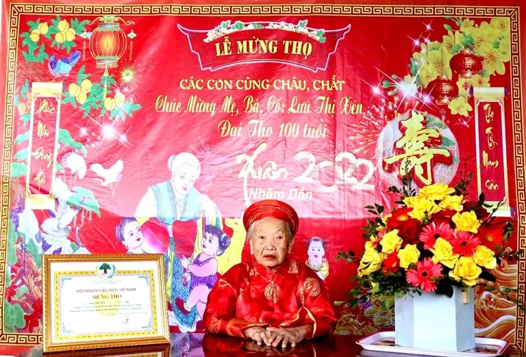 câu chúc mừng thọ 100 tuổi