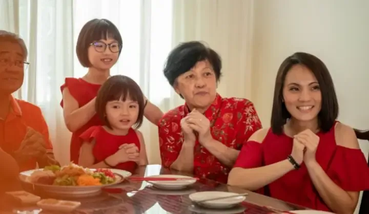 40+ Lời Chúc Tết 2025 Cho Bố Mẹ Hay, Ý Nghĩa, Tình Cảm