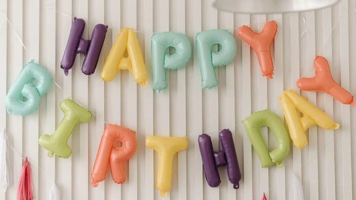 Cách gửi lời chúc sinh nhật người yêu cũ ngắn gọn ý nghĩa và tinh tế