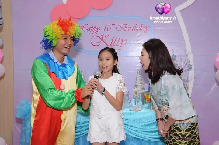 Những lời chúc mừng thôi nôi dành cho bé gái mang lại niềm vui và hy vọng