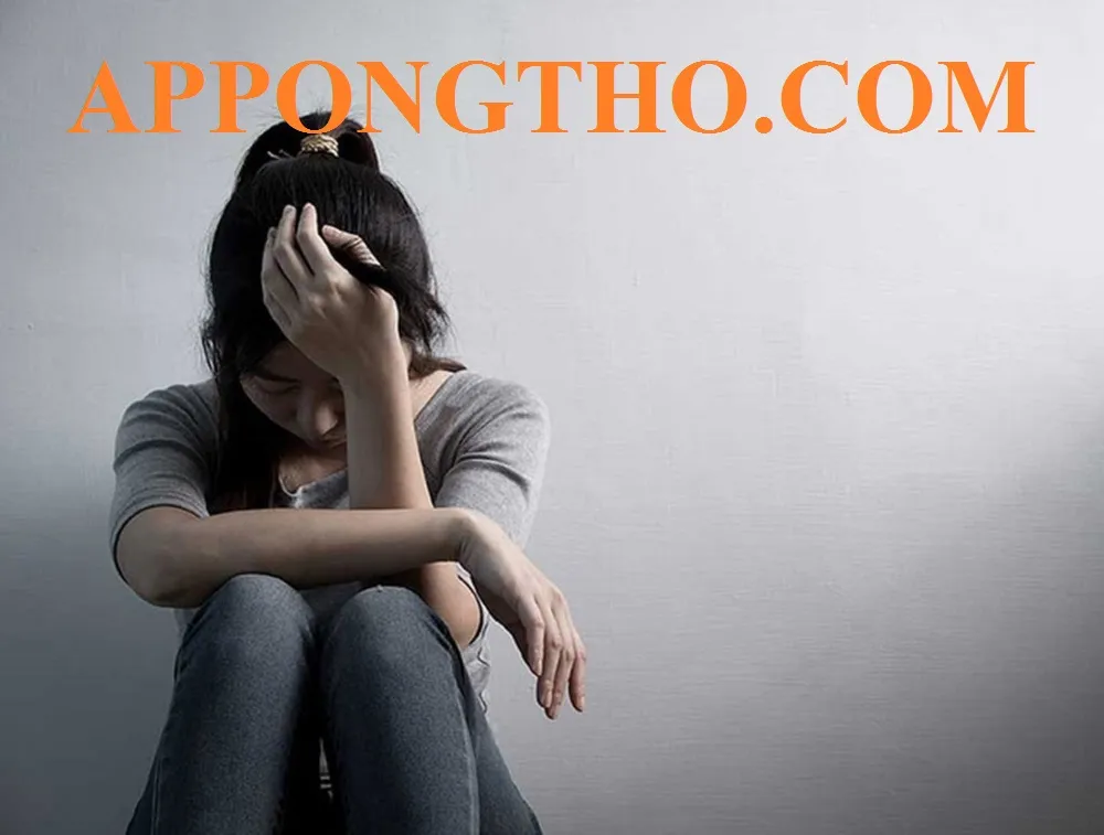 Bức tranh cuộc sống với những gam màu trầm lặng và suy tư