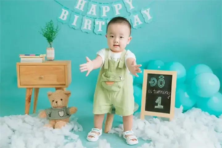 Bánh sinh nhật và lời chúc dành cho con trai nhỏ tròn 1 tuổi
