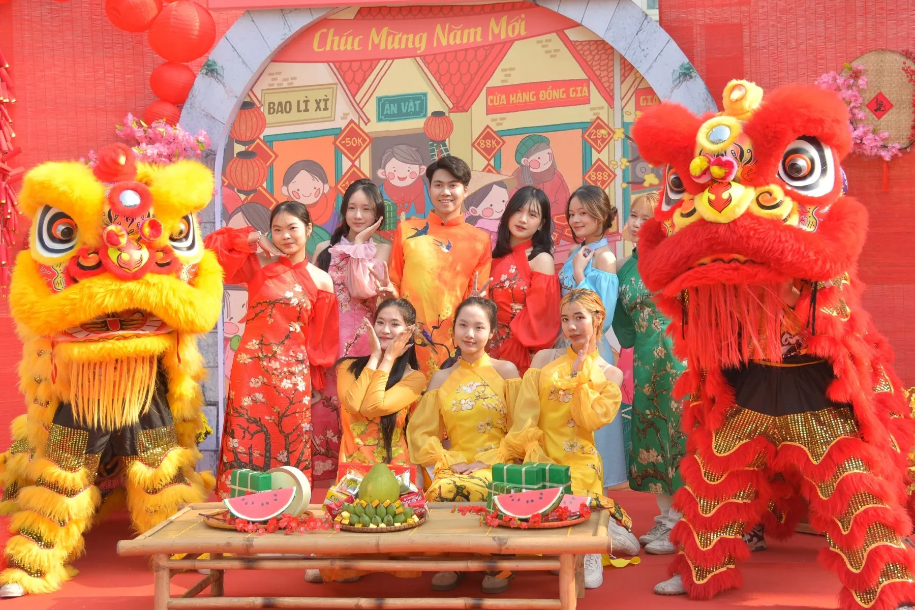 Những lời chúc Tết thầy cô là cách bày tỏ tấm lòng kính yêu và biết ơn