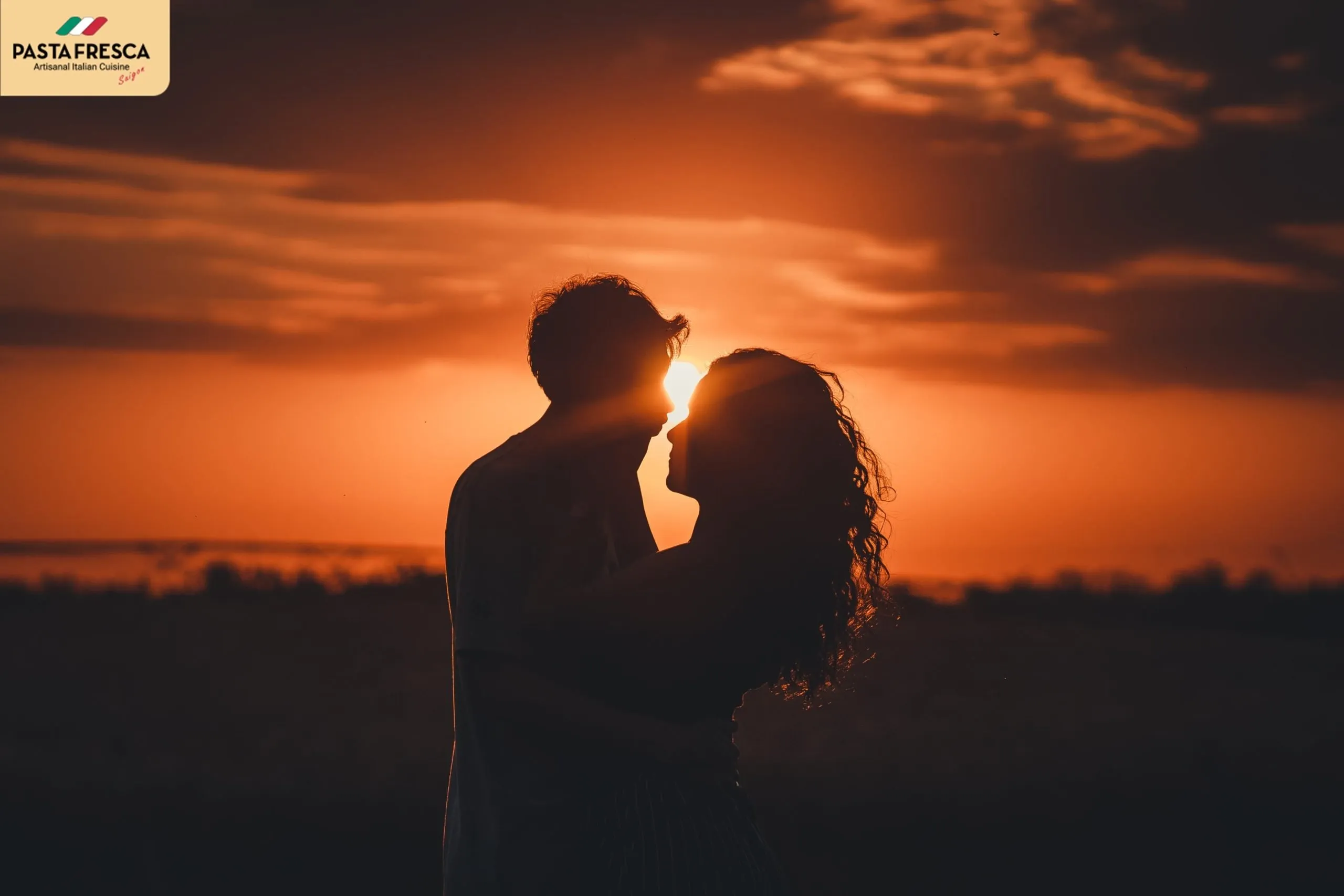 Mẫu lời chúc năm mới cho crush là bạn gái khiến nàng cảm động và ấn tượng mạnh mẽ