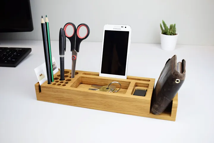 Đồ dùng văn phòng cao cấp là món quà thiết thực và lịch sự dành tặng lãnh đạo