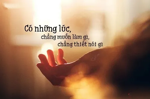 Người đàn ông suy tư về cuộc sống đầy áp lực và bế tắc