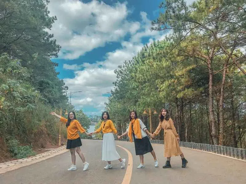 STT cuộc đời là những chuyến đi hay nhất