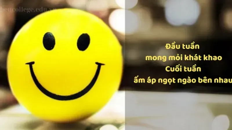 Chia sẻ những khoảnh khắc lãng mạn qua stt đi ăn cuối tuần cùng người yêu