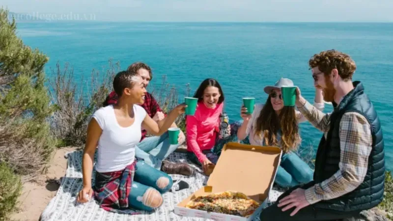 Nạp lại năng lượng cho tâm hồn với những câu stt đi ăn cuối tuần ý nghĩa