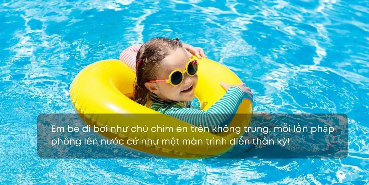 Trang phục đi bơi ngộ nghĩnh giúp bé thêm phần đáng yêu và nổi bật