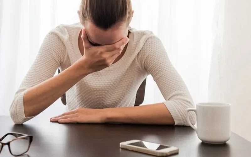 Hình ảnh minh họa về cảm giác thất vọng về bản thân