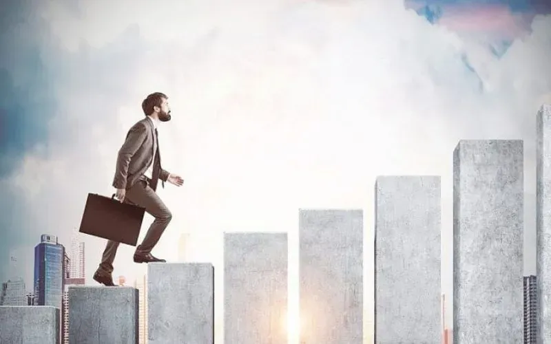 STT về tương lai sự nghiệp tươi sáng đầy thành công