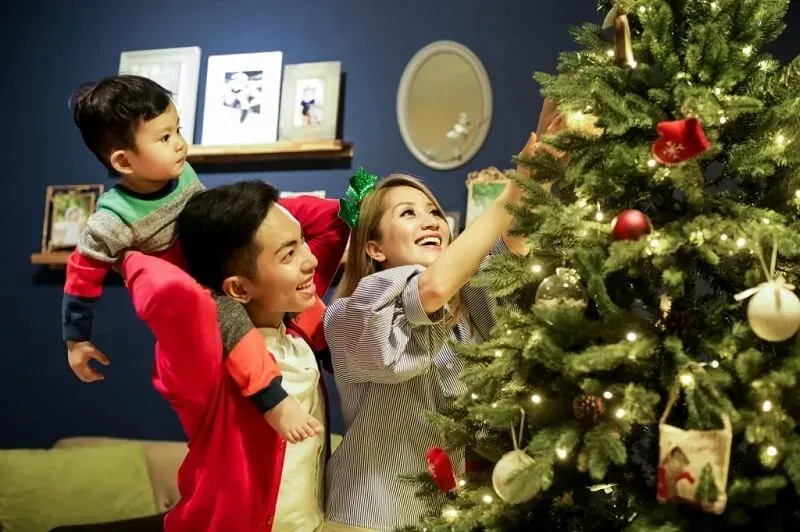 Gia đình quây quần bên nhau là niềm cảm hứng cho những stt hay về gia đình hạnh phúc