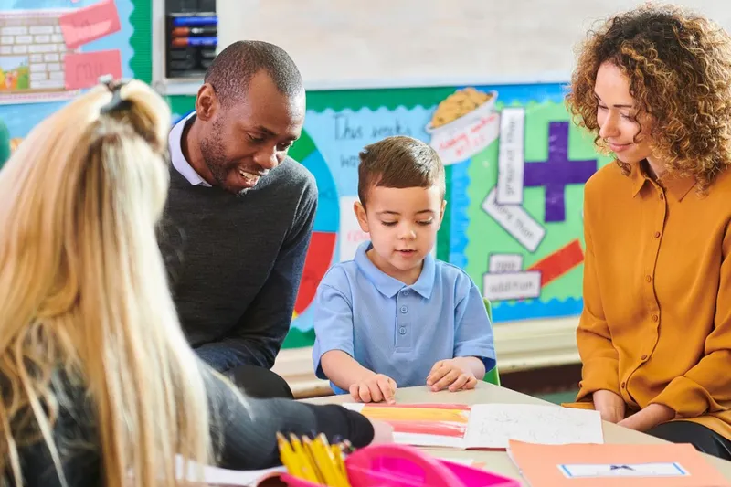 Lời chúc 20/11 ý nghĩa dành cho giáo viên mầm non giúp thắt chặt tình cảm cô trò