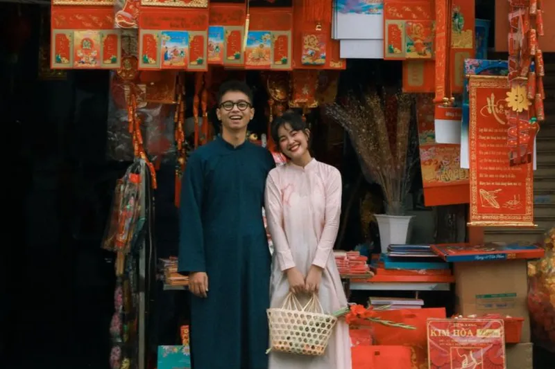 Hài hước là gia vị tuyệt vời cho tình yêu ngày Tết