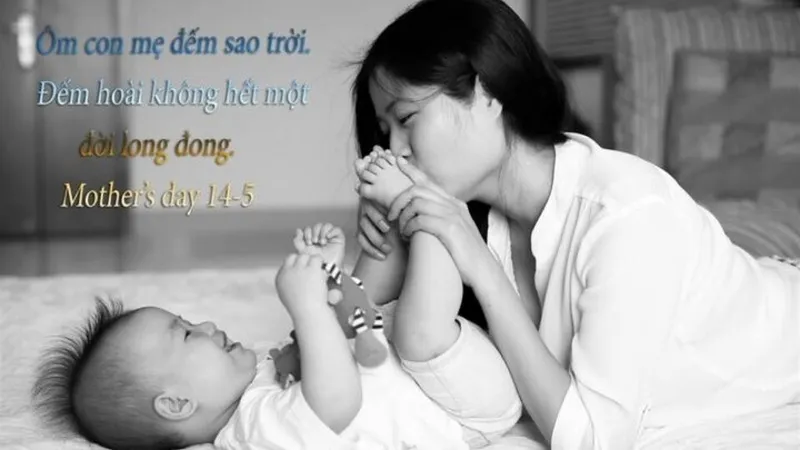 Thơ hay để đăng ảnh trẻ con ý nghĩa