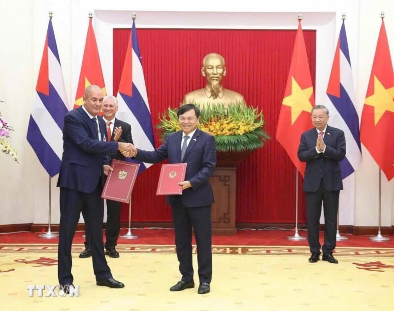 Tổng Hợp Những Lời Chúc Chia Tay Đồng Nghiệp Ý Nghĩa Và Cảm Động Nhất