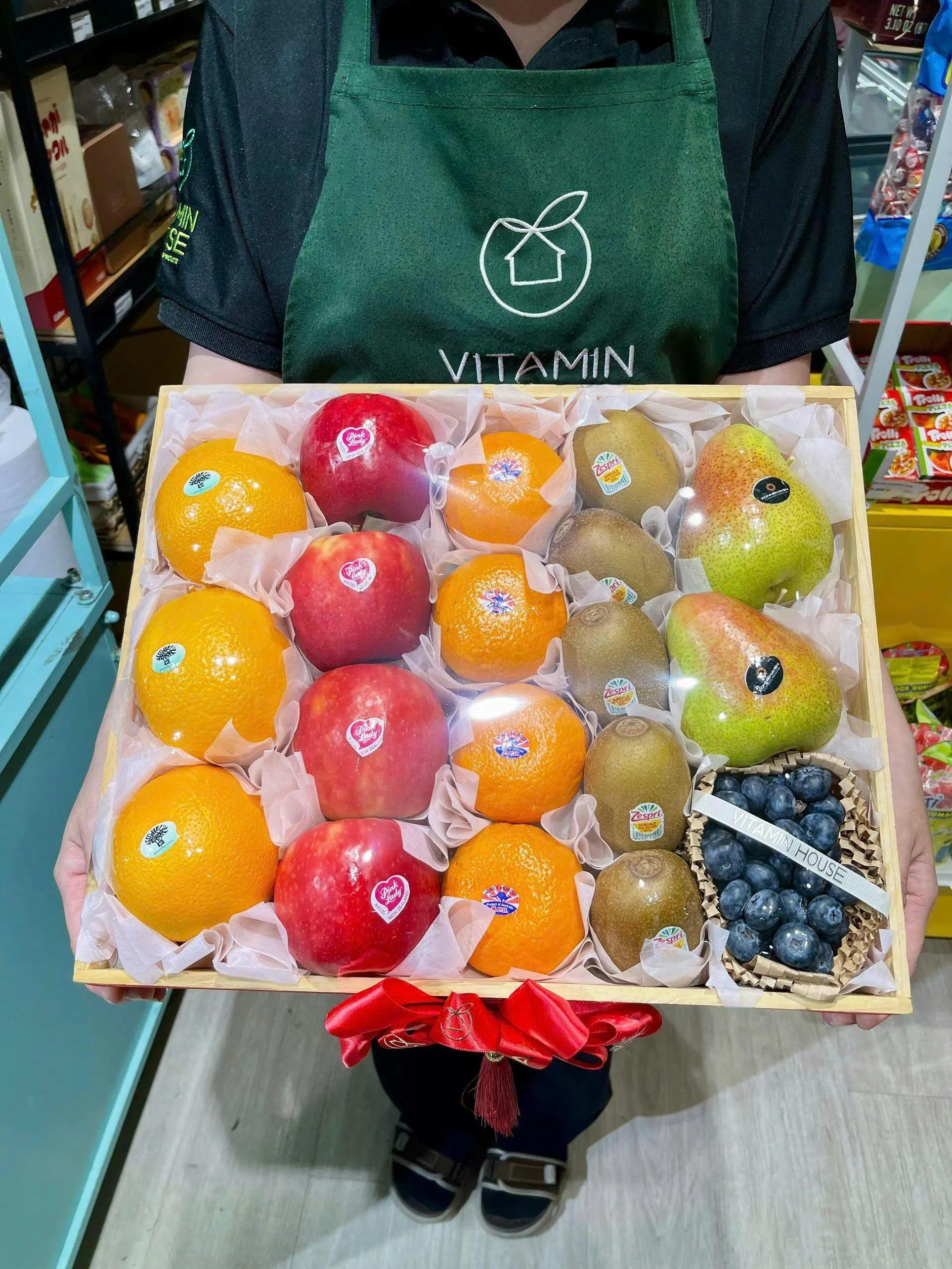 Khay Trái Cây Tứ Vị - Táo Đỏ, Kiwi Vàng, Cam, Quýt Tặng Người Thân